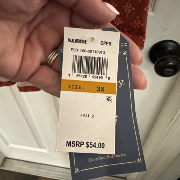 Democracy Women's Plus Size 3X Scoop Neck 3/4 Sleeve Burnt Orange Geometric Top - Picture 5 of 10